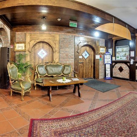 Отель Switezianka Рыманув-Здруй Экстерьер фото